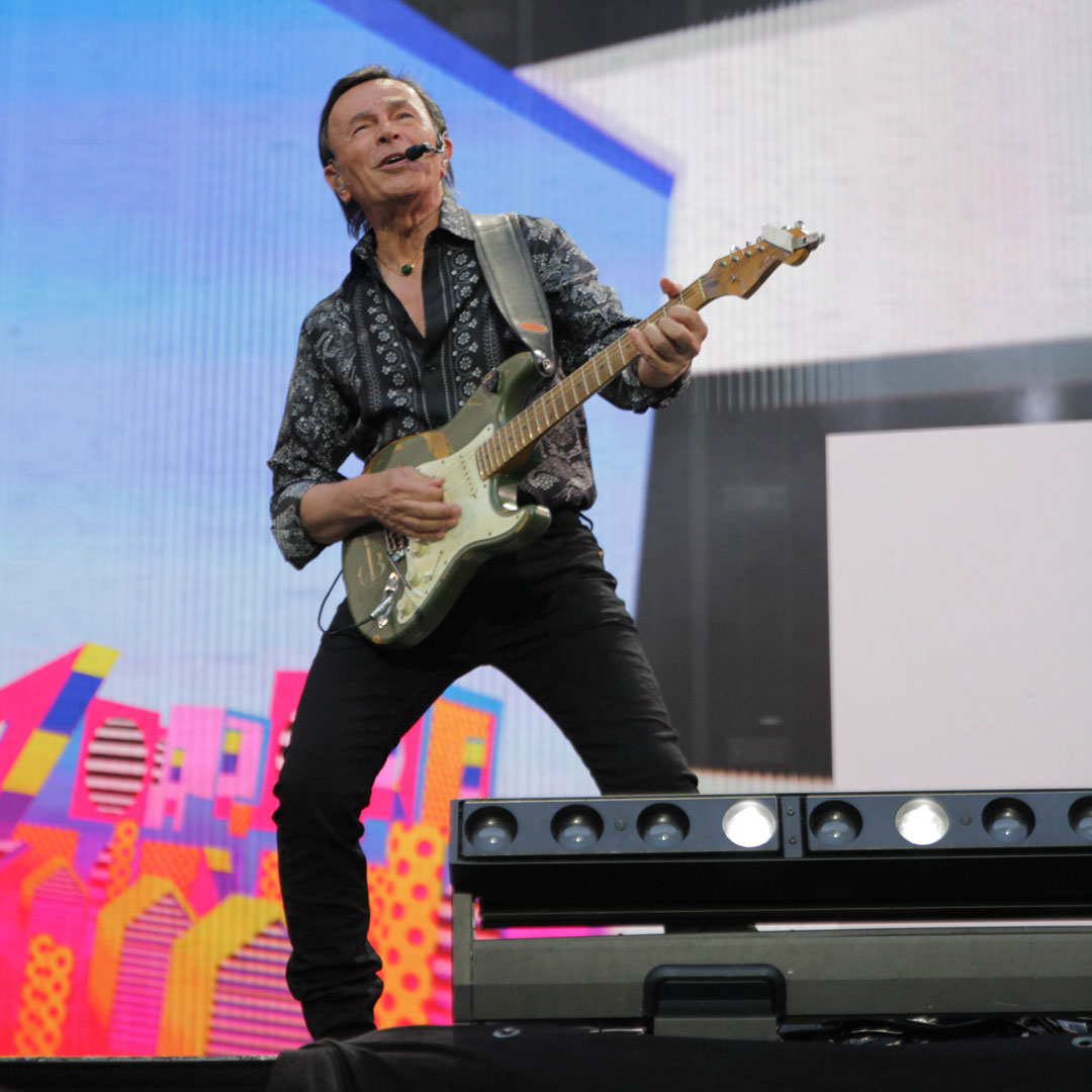 Dodi durante il concerto di San Siro